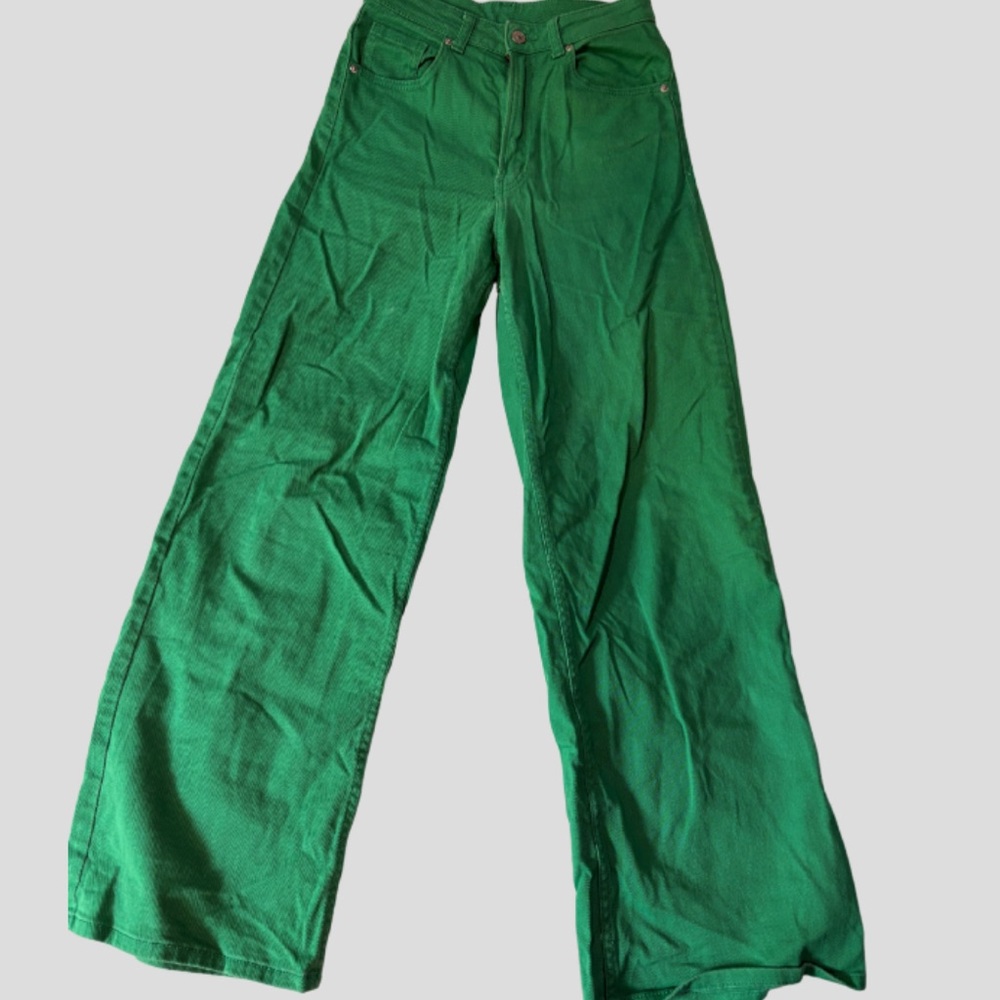 Divided Green Wide-Leg Jeans